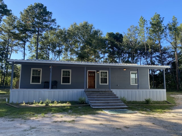 manufactured / mobile home with covered porch