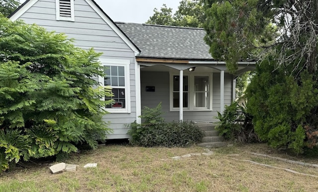 exterior space featuring a front lawn