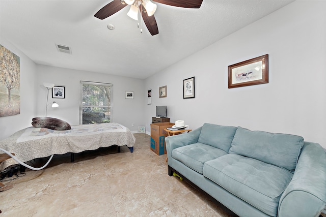 bedroom with ceiling fan