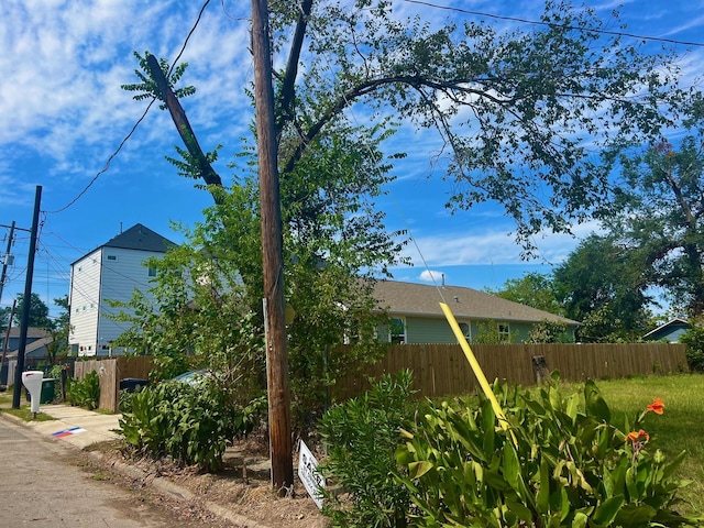 1811 Ryon St, Houston, TX 77009 - photo 5
