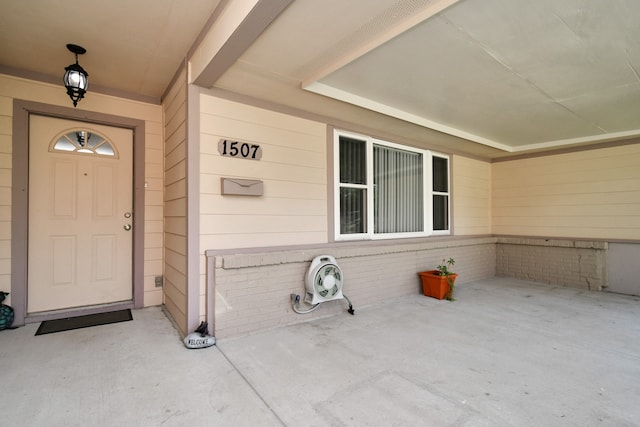 view of entrance to property