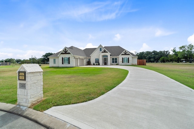 view of front of house with a front lawn