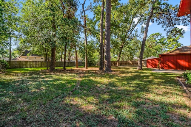 6711 River Lodge Dr, Spring, TX 77379 - view of yard with a fenced backyard