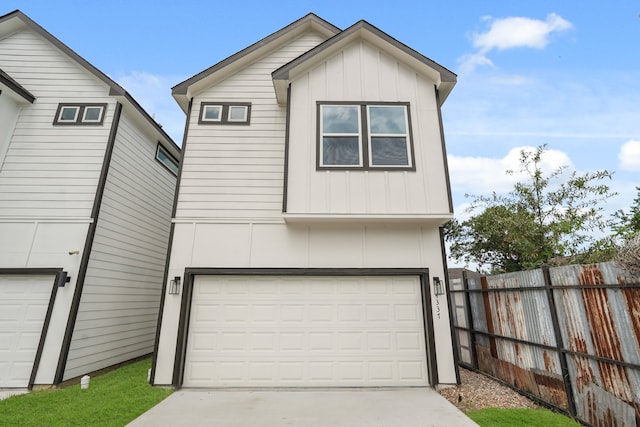 view of front of house featuring a garage