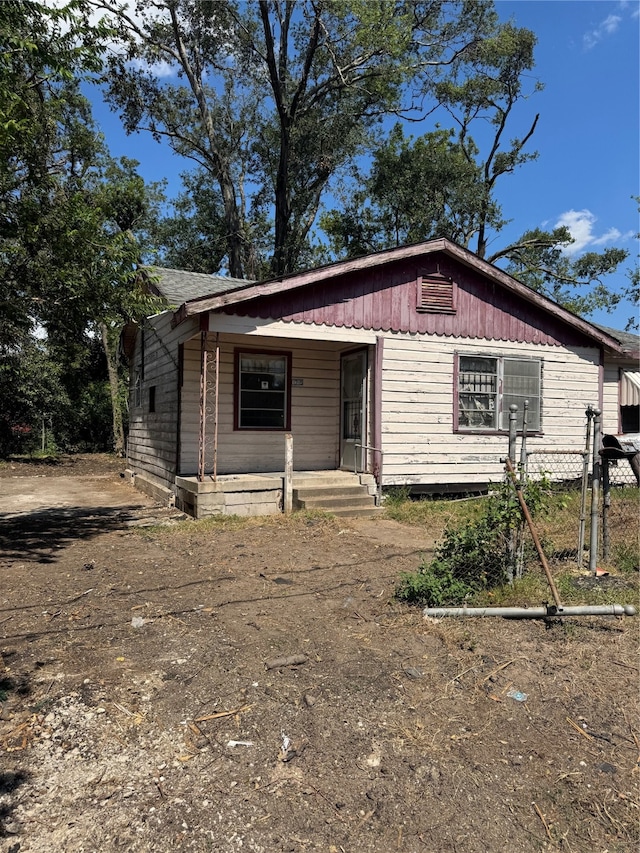 view of front of house