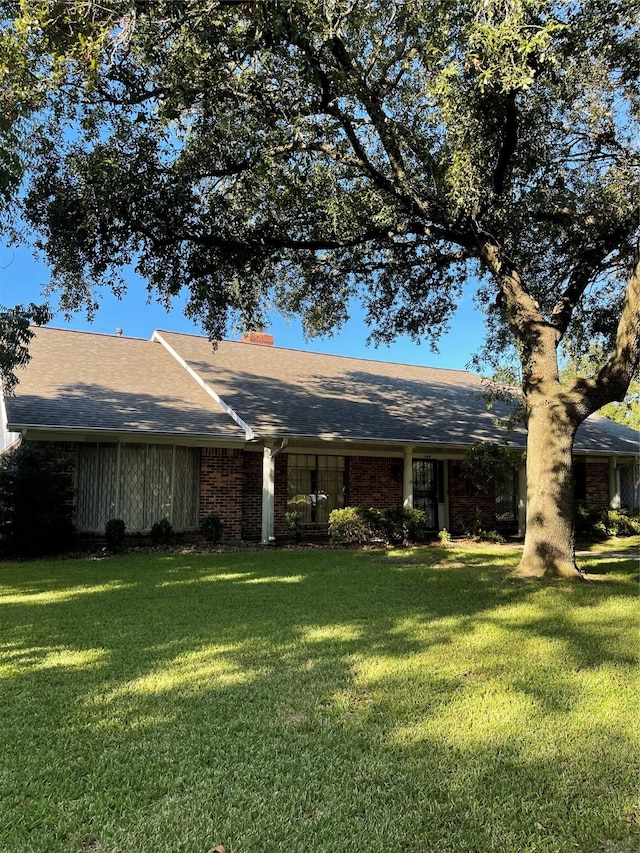 Listing photo 2 for 700 Rosewood Dr, Baytown TX 77520