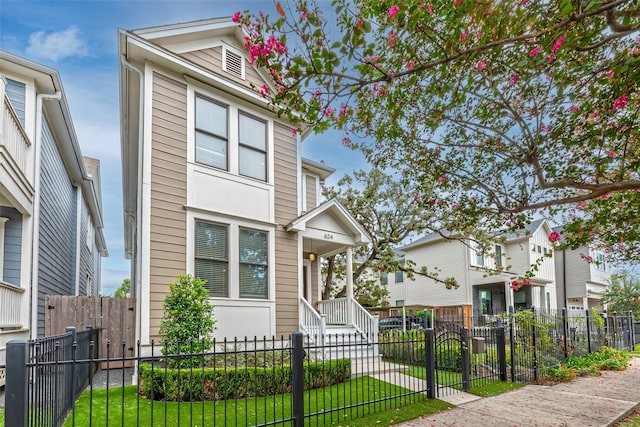 view of front of property