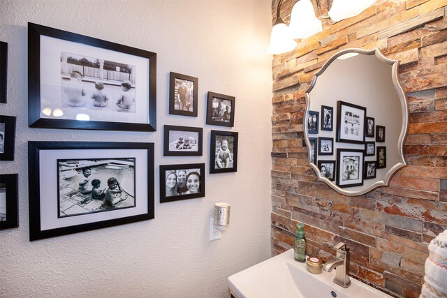 bathroom with sink