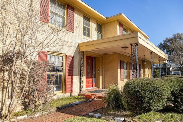 multi unit property featuring covered porch