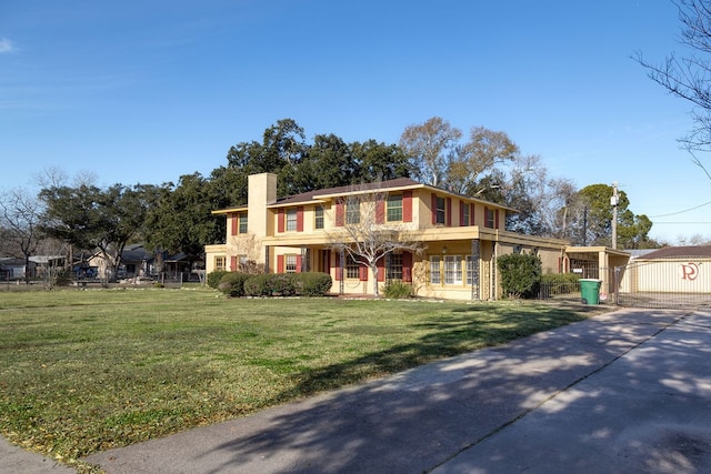 view of front of house with a front yard