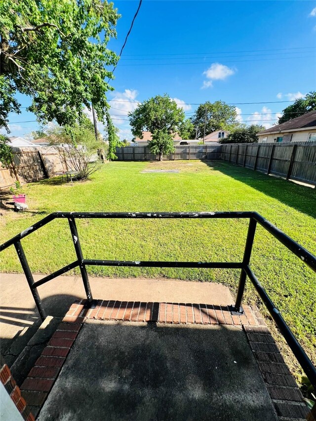 930 W 5th St, Freeport, TX 77541 - photo 4