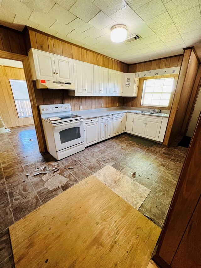 930 W 5th St, Freeport, TX 77541 - photo 9