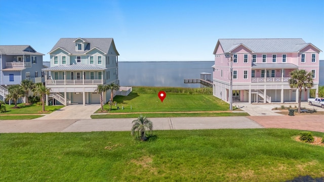 Listing photo 2 for 26702 Bay Water Dr, Galveston TX 77554