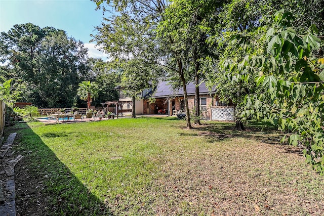 view of yard with a patio area