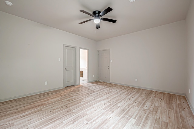 unfurnished bedroom featuring ceiling fan and light wood-type flooring