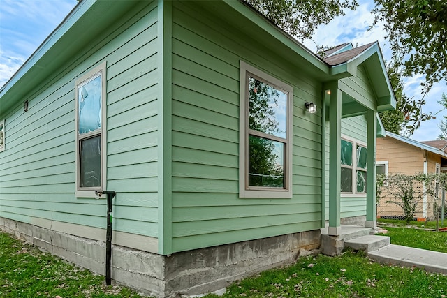 view of home's exterior