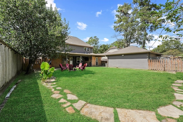 view of yard with a patio area