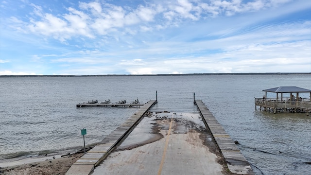 view of dock featuring a water view