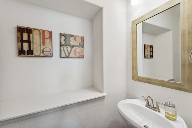 bathroom featuring sink