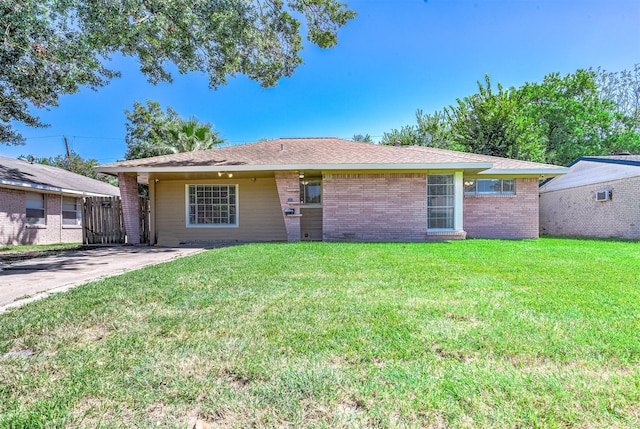 Listing photo 2 for 1815 Firwood Dr, Pasadena TX 77502