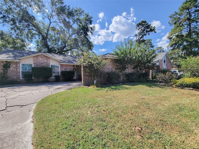 Listing photo 3 for 5414 Sweetwind Ln, Spring TX 77373