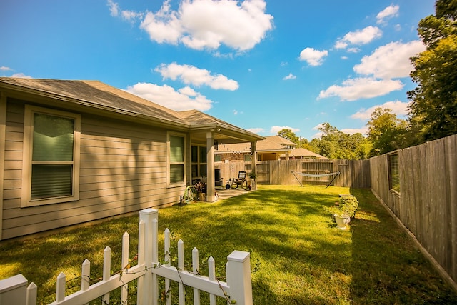 view of yard with a patio