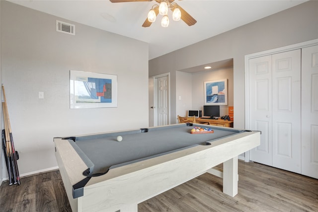 recreation room with wood-type flooring, pool table, and ceiling fan