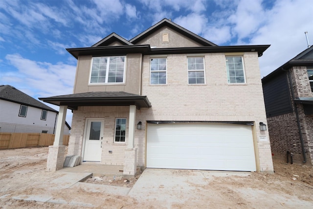 view of front facade featuring a garage