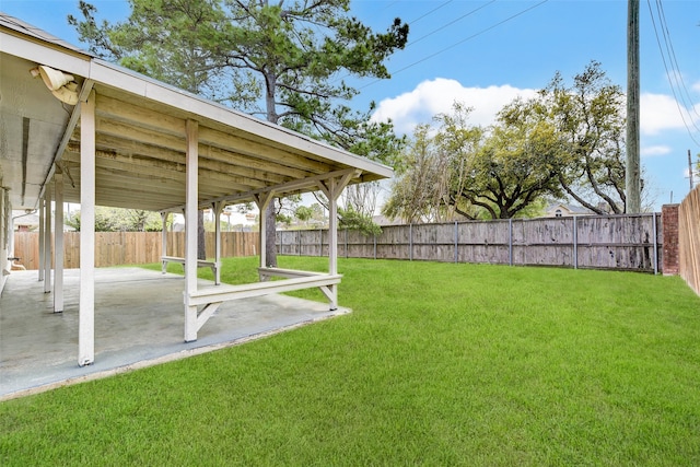 view of yard with a patio area