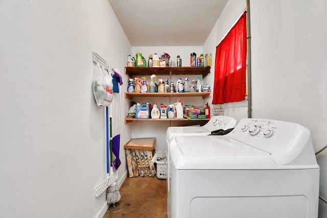 laundry area featuring washer and clothes dryer