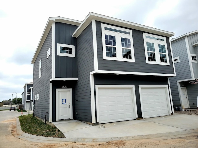 view of front of property featuring a garage