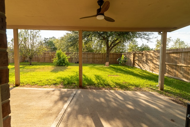 view of patio / terrace with ceiling fan