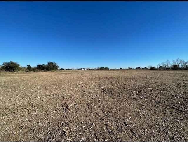22099 Sattler Rd, Winnie, TX 77665 - photo 24