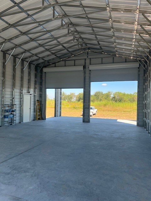 22099 Sattler Rd, Winnie, TX 77665 - photo 11
