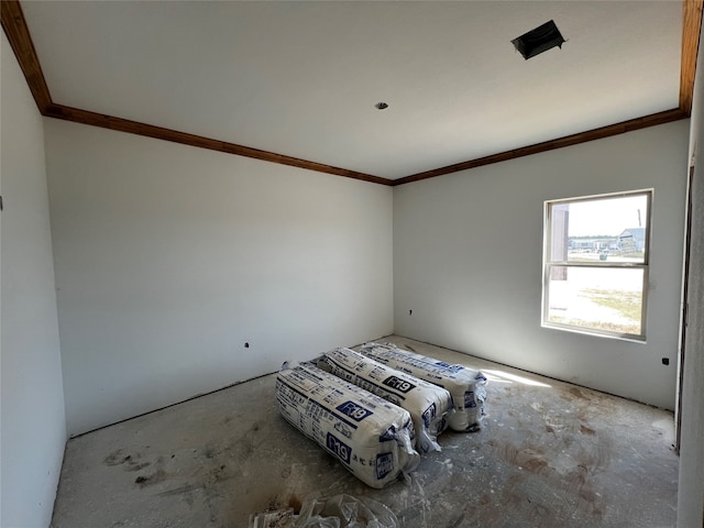 empty room with ornamental molding