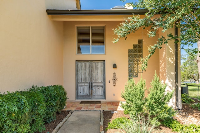 view of property entrance