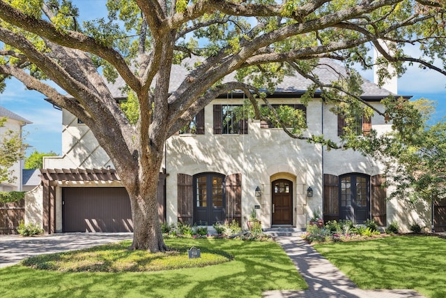 view of front of home with a front yard