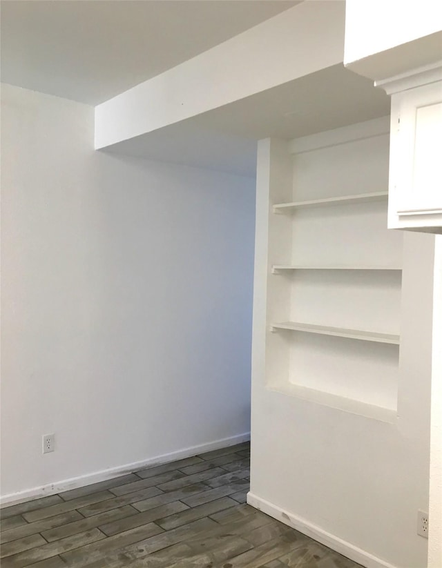 8733 Victorian Village Dr, Houston, TX 77071 - view of closet