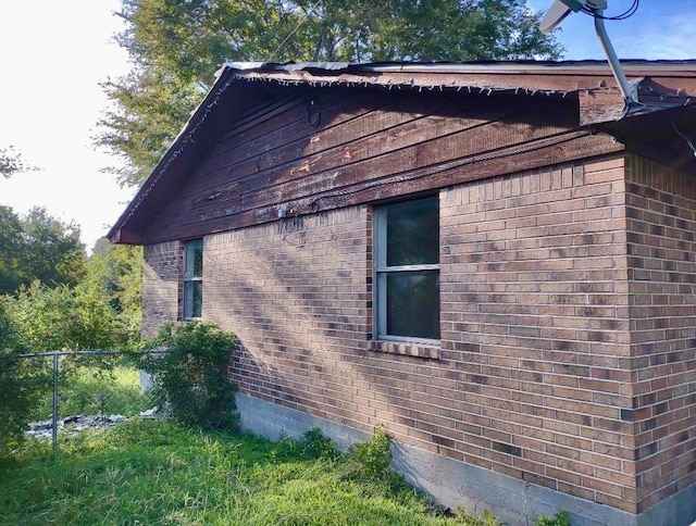 view of home's exterior