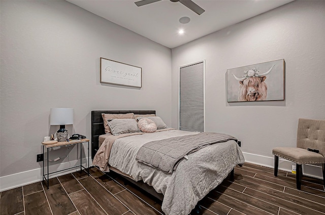 bedroom with ceiling fan