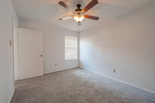 unfurnished room featuring carpet flooring and ceiling fan