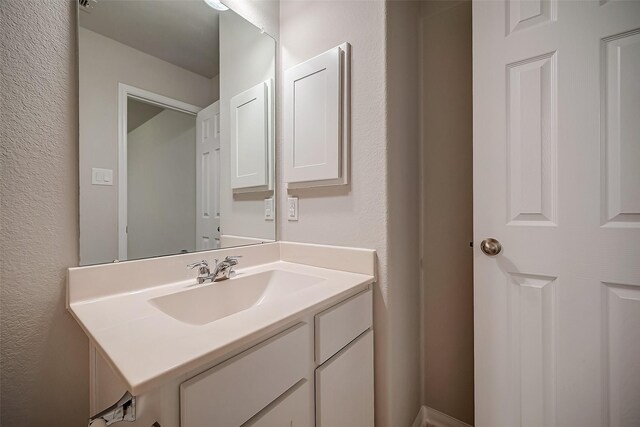 3423 Hackberry Tree Ln, Katy, TX 77449 - bathroom with vanity