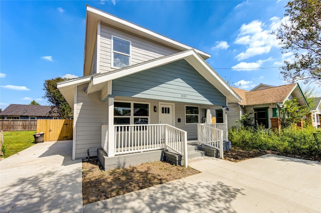 view of front of home with covered porch