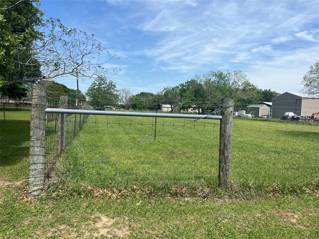 Listing photo 2 for TBD Delbur St, El Campo TX 77437