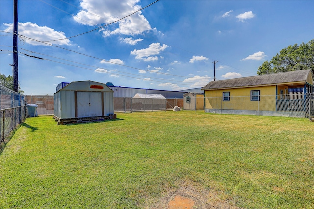 view of yard with a storage shed