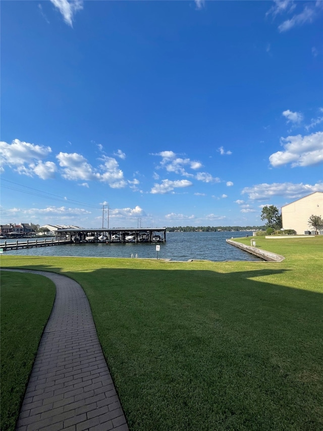 view of water feature