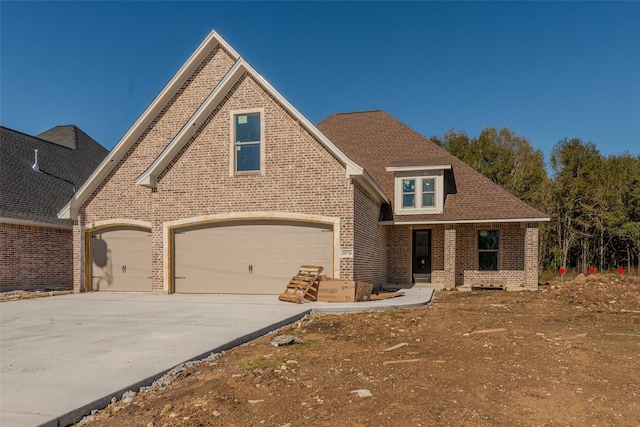 view of front facade with a garage