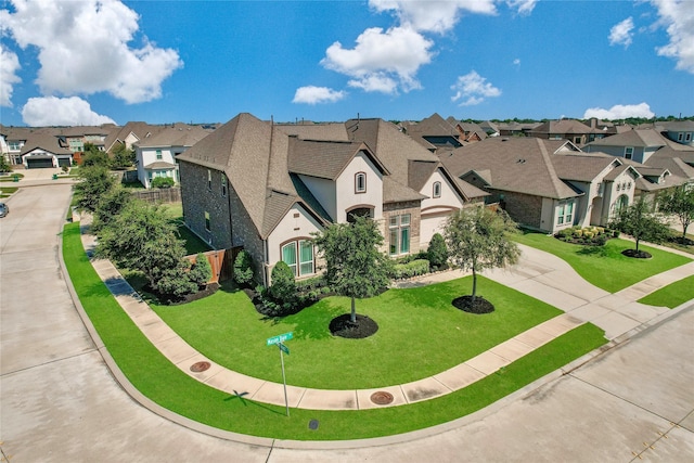 view of front of house with a front lawn