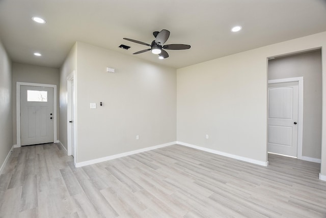 spare room with visible vents, baseboards, light wood-type flooring, recessed lighting, and a ceiling fan