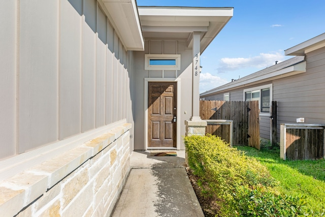 view of doorway to property